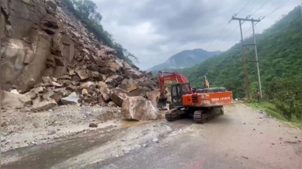 Flash floods, landslides in Himachal