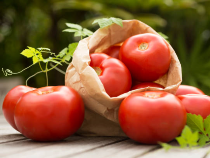 As Tomato Price Soars, Here are Healthy Ways to Store It For a Long Time | Fortune Post Healthcare