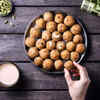 Article image for: Sattu <i class="tbold">laddu</i>