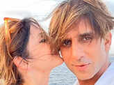Sussanne Khan’s beach vacation pictures with boyfriend Arslan Goni go viral on social media