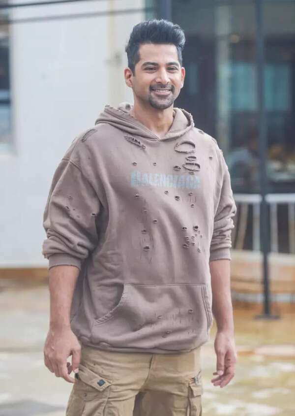 Vivan Bhatena Images
