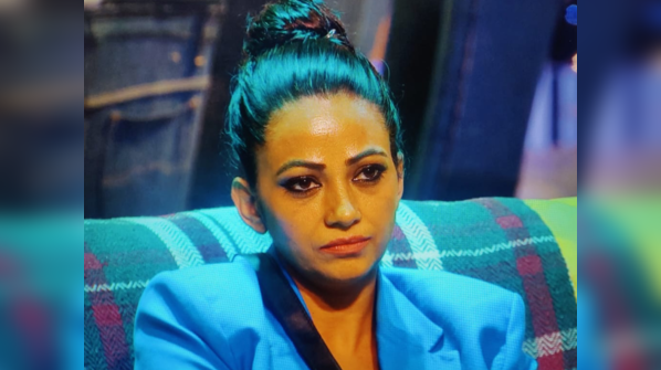 Bigg Boss OTT 2's mid-week eviction: Aaliya Siddiqui gets evicted