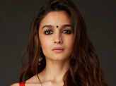 Alia Bhatt is a vision in captivating sarees from ‘Rocky Aur Rani Kii Prem Kahaani’