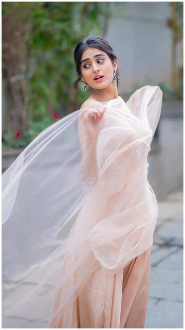 Sakshi Vaidya Pictures