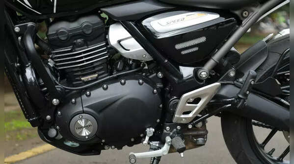 Triumph Speed 400: Engine and transmission