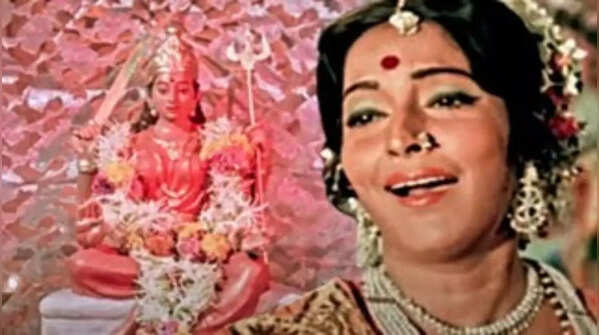 'Main Toh Aarti Utaru Re Santoshi Mata Ki' (Jai Santoshi Maa) (1975)