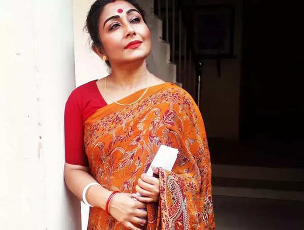 Pinky Banerjee Images