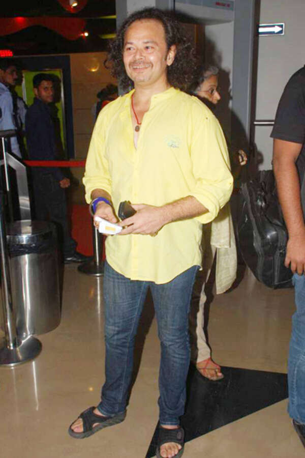 Raj Zutshi Pictures