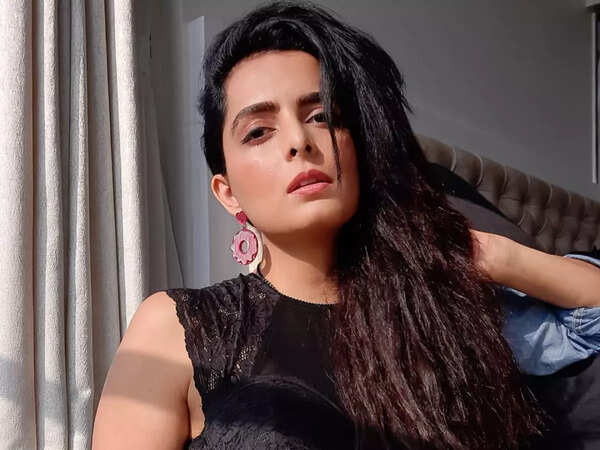 Ruhi Chaturvedi