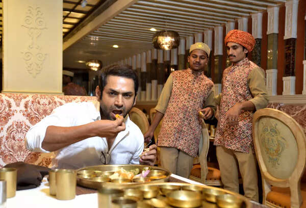Sharib Hashmi Pictures