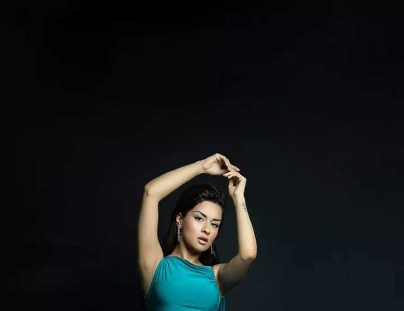 Avneet Kaur commands attention in a ruched teal bodycon gown