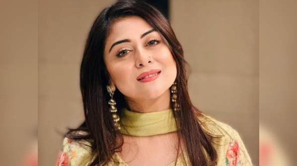 Falaq Naaz