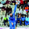 Article image for: <i class="tbold">Gerald Coetzee</i> hits winning run for Super Kings
