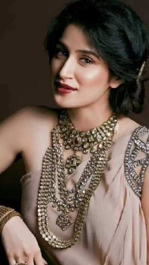 sagarika ghatge
