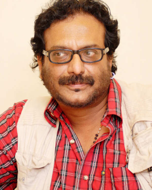 Milind Gunaji Images