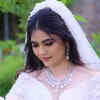 <i class="tbold">wedding ceremony</i>