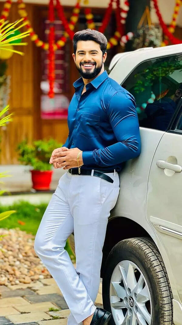 Naleef Gea Stills