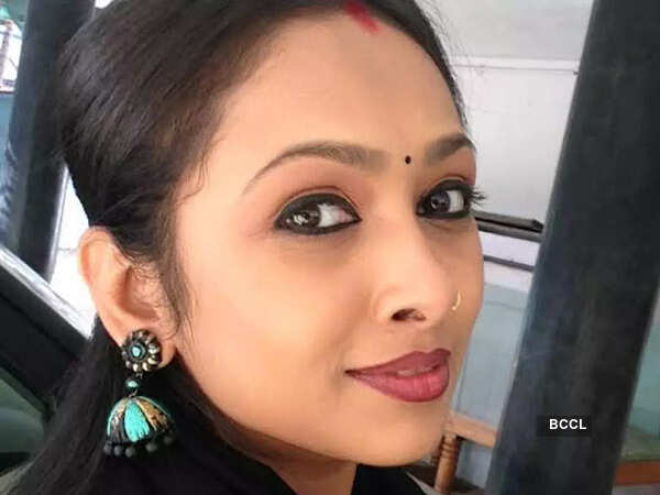 Jayashree Wallpapers