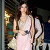 Article image for: See the latest photos of <i class="tbold">khushi kapoor</i>