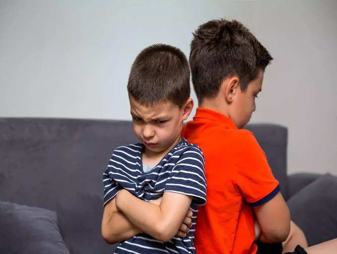 Sibling rivalry: Tips to prevent your kids from being jealous of each ...