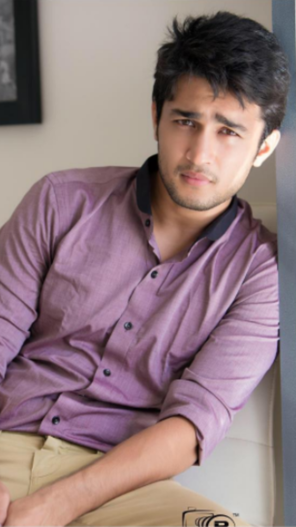 Ashish Bisht Photos
