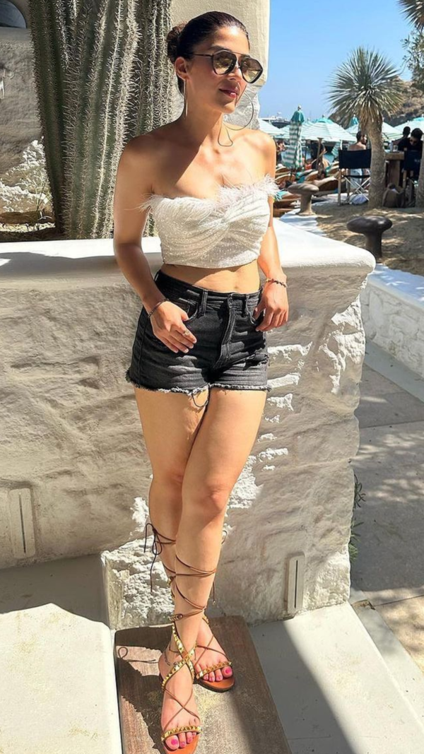 Mehreen Pirzada