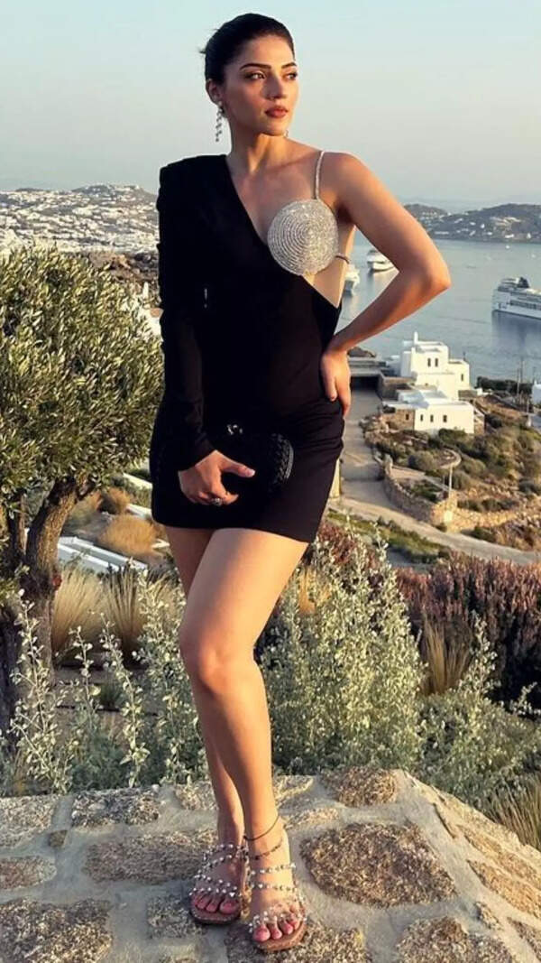 Mehreen Pirzada