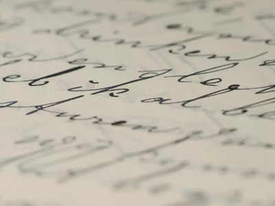 What Does Your Handwriting Say About Your Personality: Surprising  Psychological Facts | The Times Of India