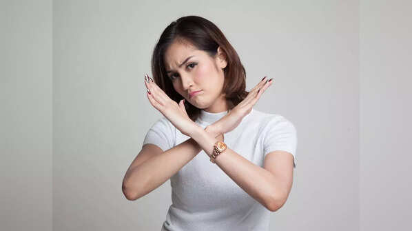 How to deal with fake relatives - Set boundaries