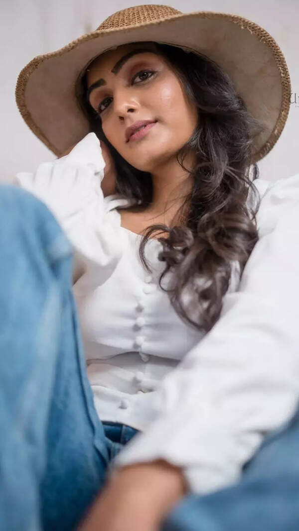Kavya Shaiva Pictures