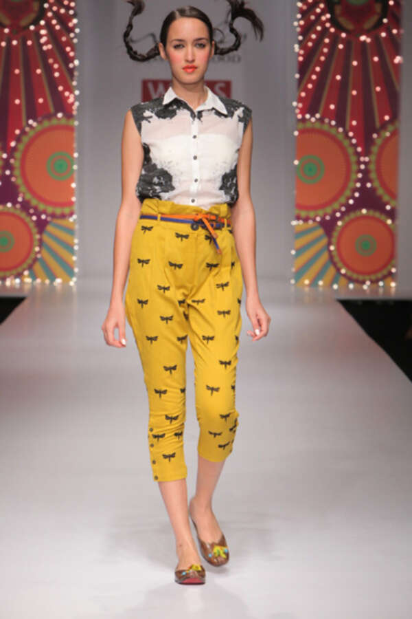 Nida Mahmood Images