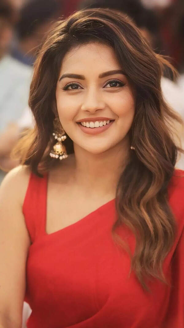 Mahima Nambiar Wallpapers