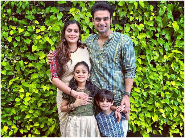 Tovino Thomas