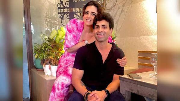 Ridhi Dogra and Akshay Dogra