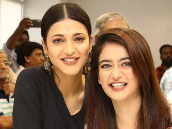 Akshara Haasan Wallpapers