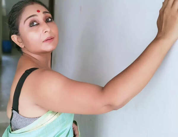 Pinky Banerjee Photos