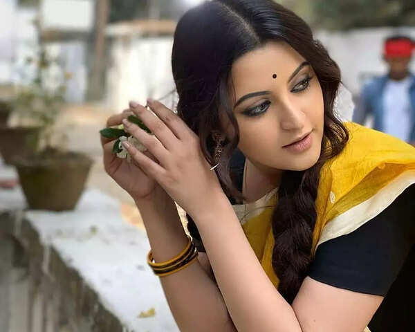 Pori Moni Photos