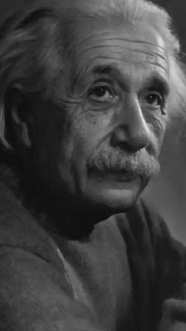 Albert Stills