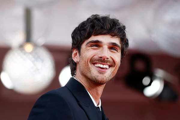 Jacob Elordi Pictures