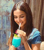 Jasmin Bhasin gives a glimpse into her exotic getaway with beau Aly Goni