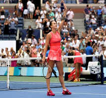 US Open 2023: World No.1 Aryna Sabalenka defeats Zheng Qinwen to reach semifinals, see pictures 