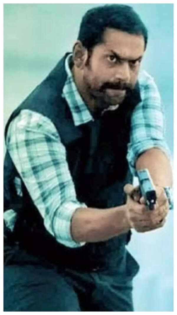 Sharib Hashmi Images