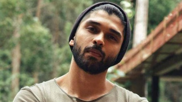 Dhruv Vikram Pictures