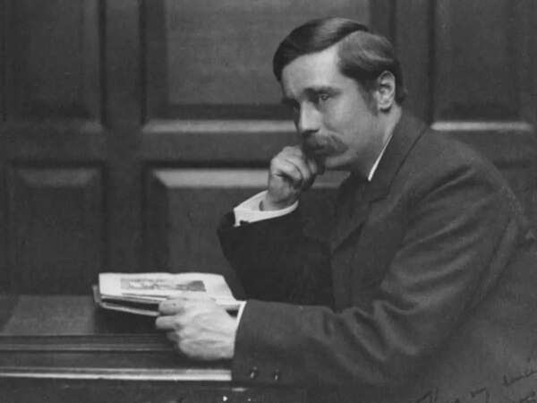 H.G. Wells Stills