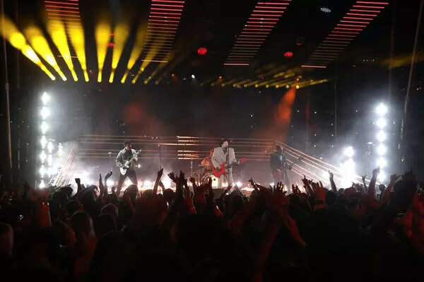 Pete Wentz Pictures