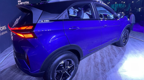 2023 Tata Nexon facelift, Tata Nexon.ev