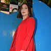 Pooja Bhatt looks ravishing in red