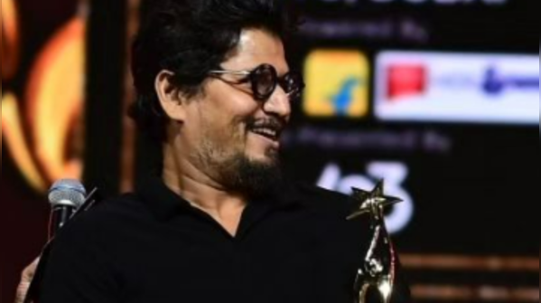 Best Cinematographer - Ravi Varman