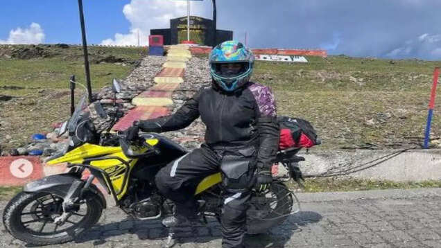 This woman biker from Chennai has travelled 9000 km in India, and is now planning a Saudi trip!