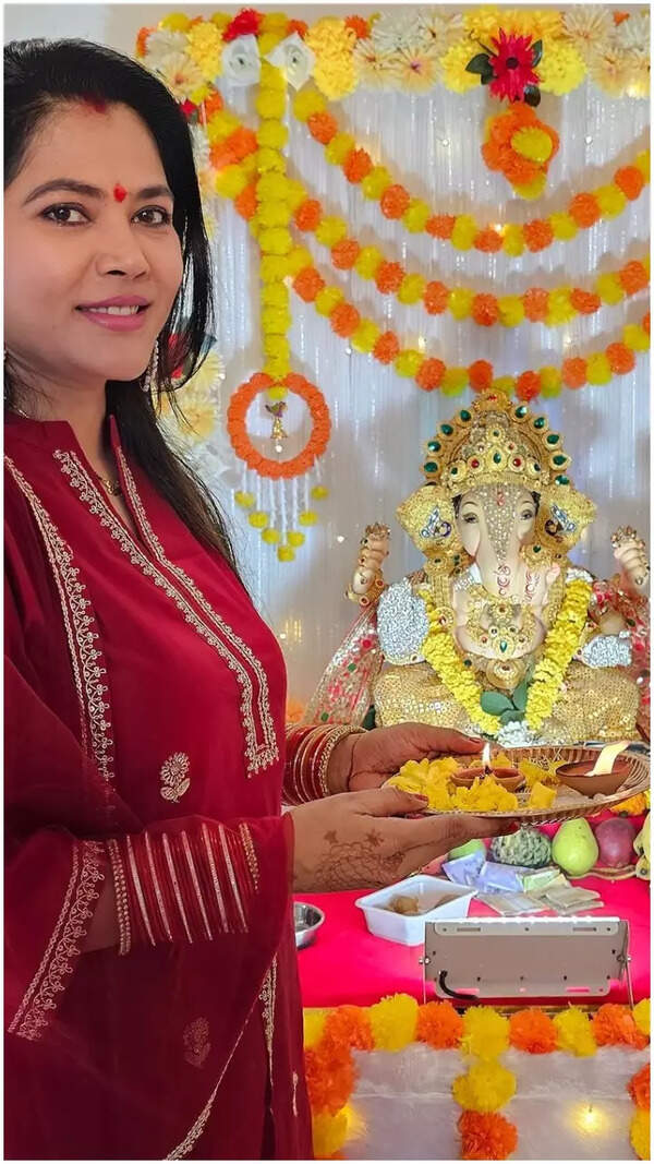 Seema Singh Pictures